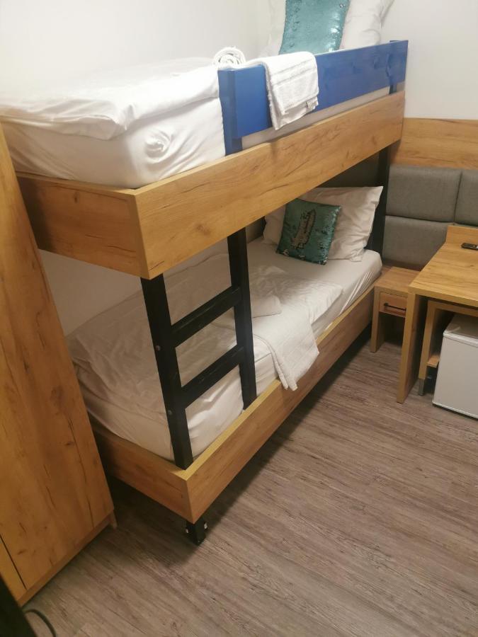 Pension Central Semmering Bagian luar foto