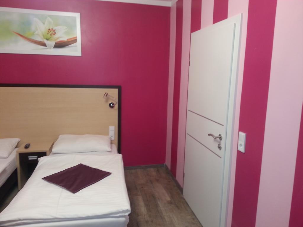 Pension Central Semmering Bagian luar foto