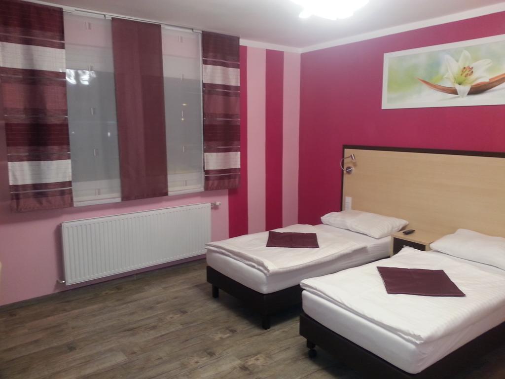 Pension Central Semmering Bagian luar foto